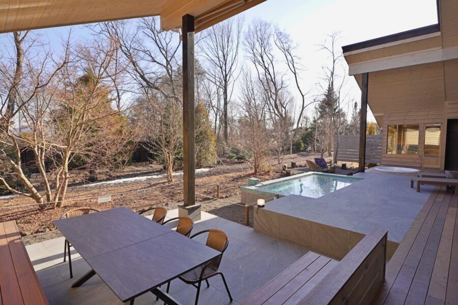 Villa Metsä KARUIZAWAのテラス