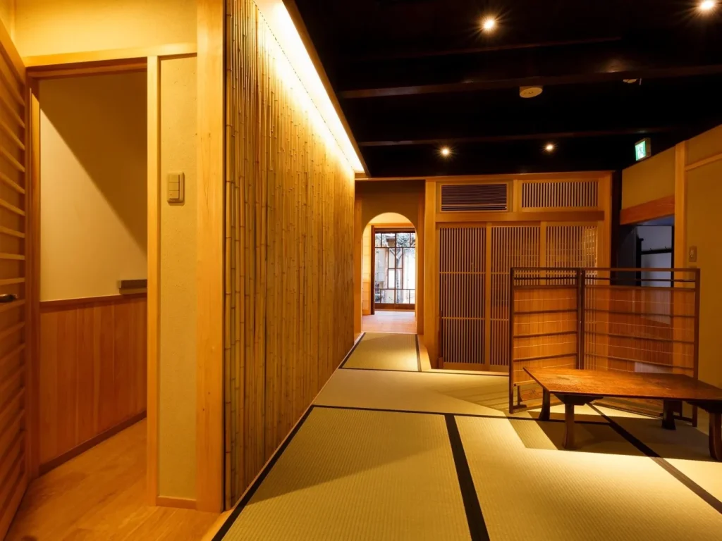 京都たわら庵の和室