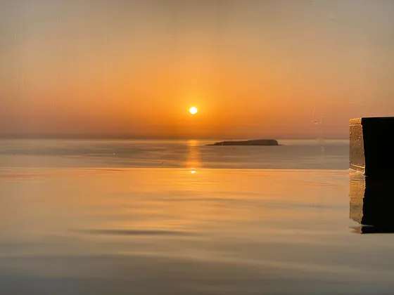 海彩テラス熱海のお風呂から見る夕陽