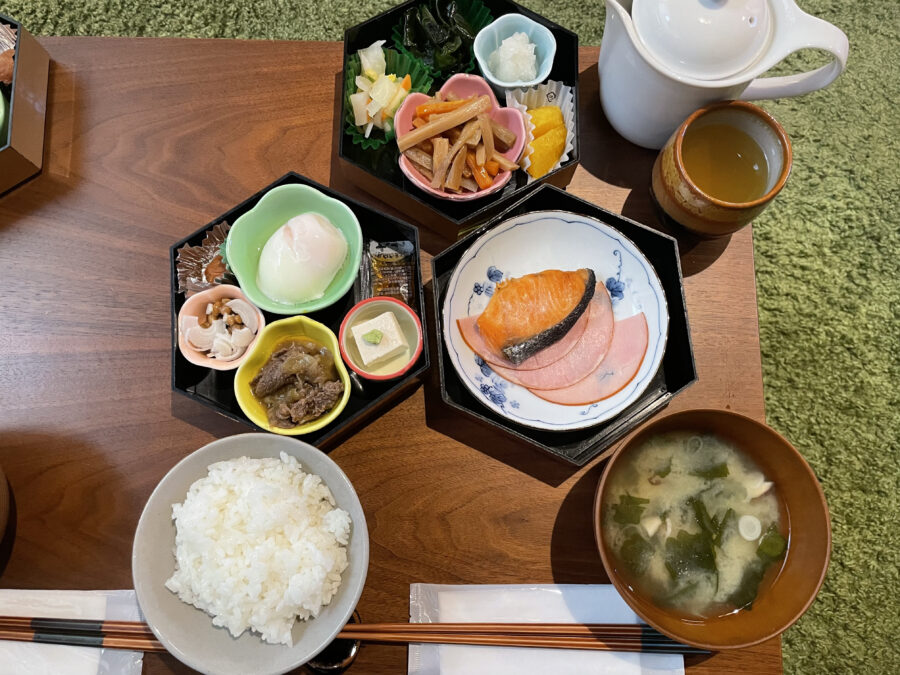 飯塚邸の朝食