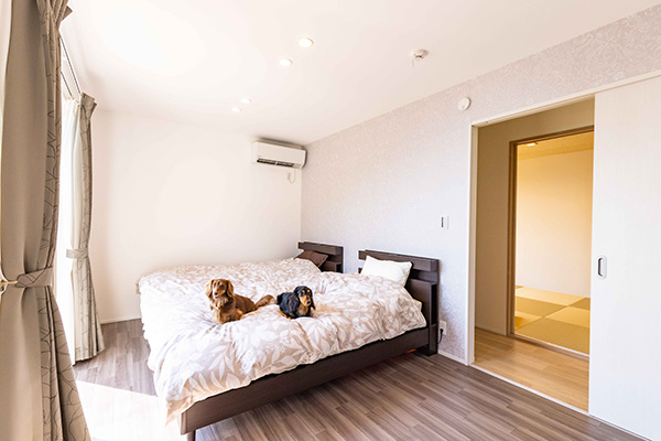Dog villa HAPPINESS 淡路島の寝室
