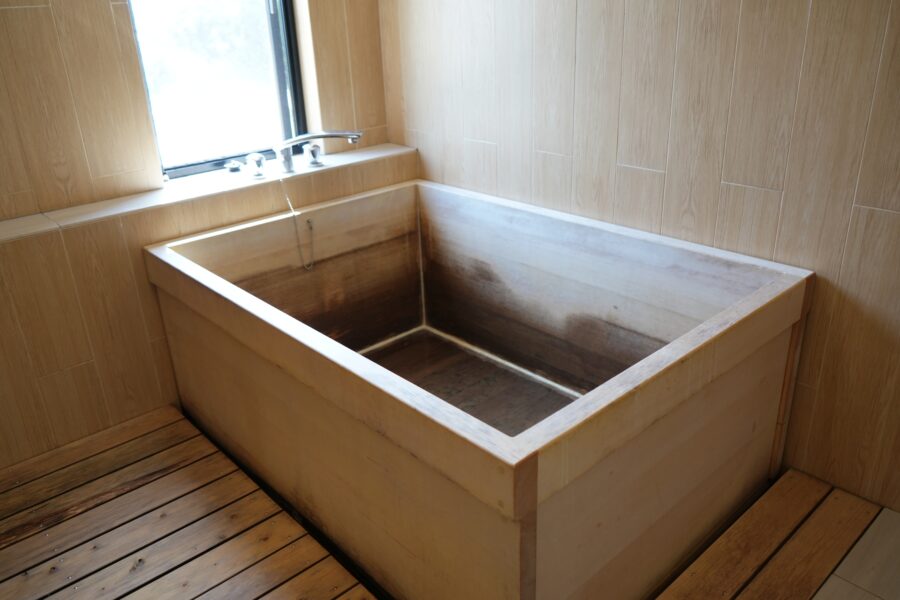Hamabe 銀の海　大瀬のお風呂