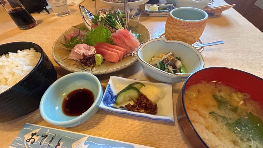 みずるめの刺身定食