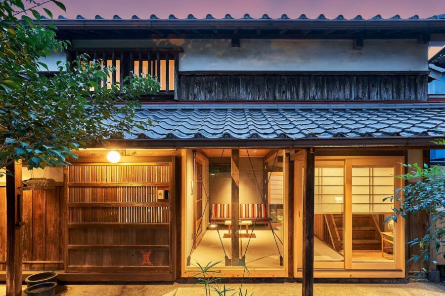 泉ヶ谷 工芸ノ宿 和楽の外観
