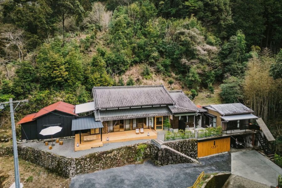B&B ITADAKIの外観