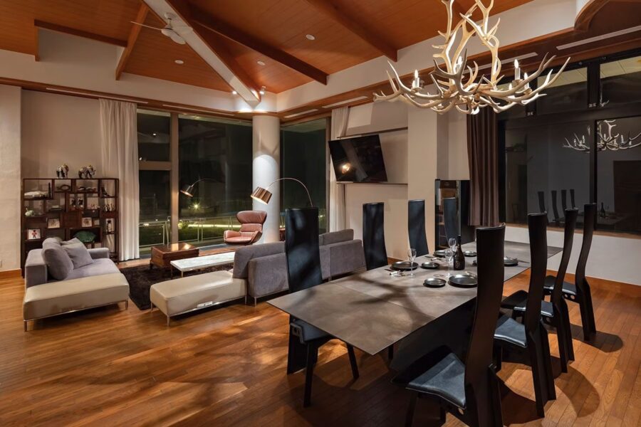 The TRAVELERS Chateau Tateyamaのダイニング