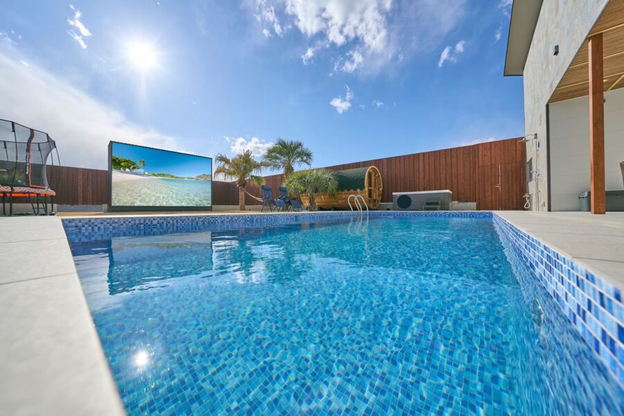 VILLA SENSE kujukuriのプール