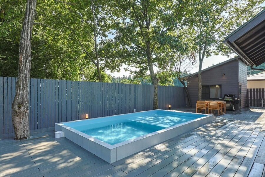 VILLA ONEのプール