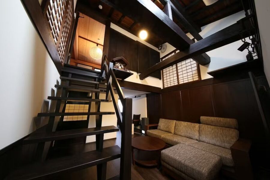 「IORI STAY」の室内